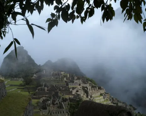 Debris placed on Train Tracks Trap 900 Tourists at Peru's Historic Site