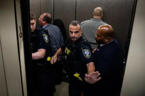 NY Officials Arrested After Blocking Immigration and Customs Enforcement Entry to Federal Complex